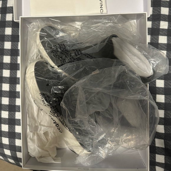 Vince Nira, steel gray, high-top, slip-on soft suede sneakers - new in-box - Picture 2 of 4